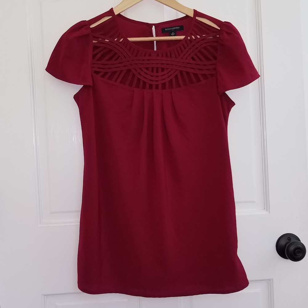 Banana Repulic Blouse with gorgeous lattice
